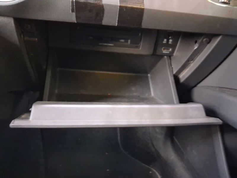 Recambio de guantera para seat leon (5f1) 2.0 tdi referencia OEM IAM 5F1857095KSI2  