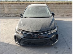 TOYOTA COROLLA SEDÁN (_E21_)