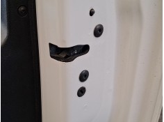 CERRADURA PUERTA DELANTERA DERECHA 