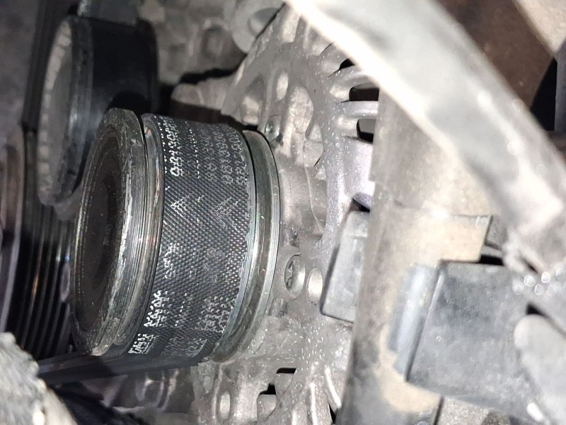 Recambio de alternador para fiat scudo furgoneta 1.5 multijet 100 (506) referencia OEM IAM 9826573480 6001080020 