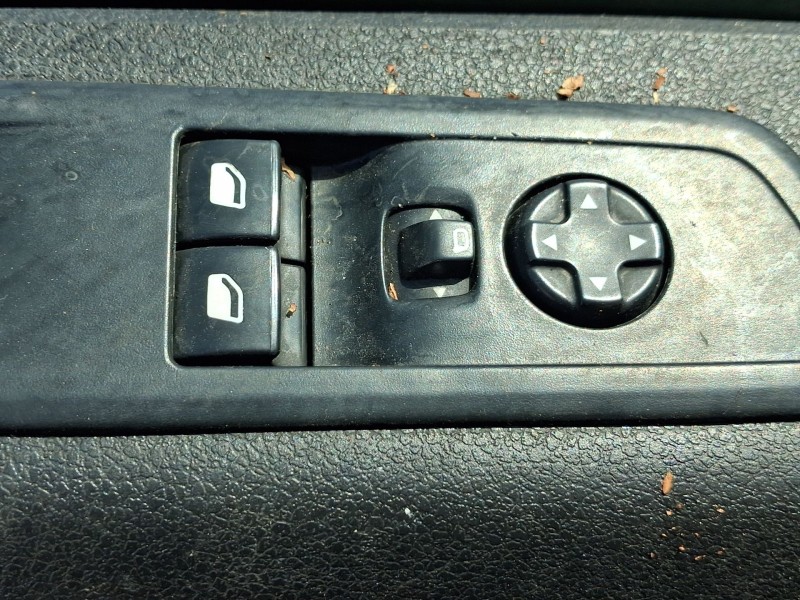 Recambio de mando elevalunas delantero izquierdo para fiat scudo furgoneta 1.5 multijet 100 (506) referencia OEM IAM 96762292ZD 