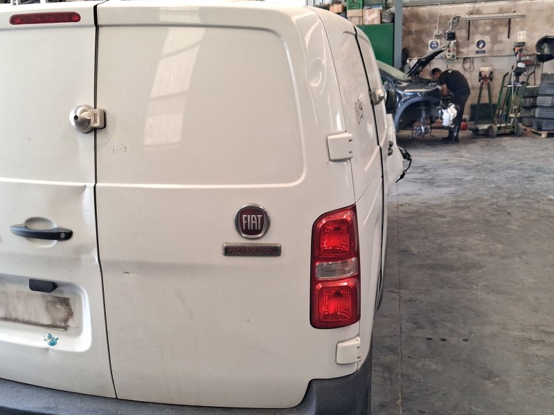 Recambio de puerta trasera derecha carga para fiat scudo furgoneta 1.5 multijet 100 (506) referencia OEM IAM   