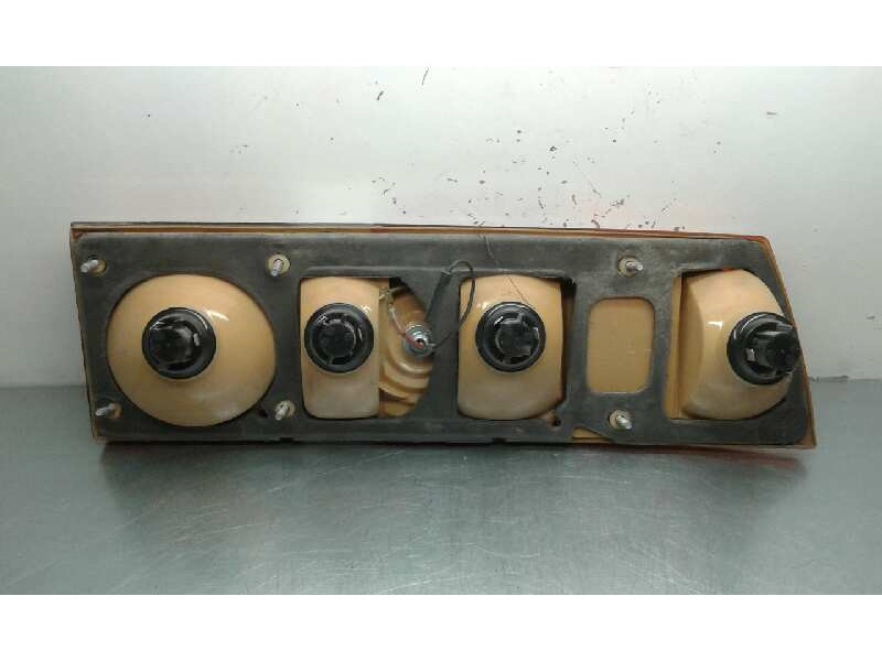 Recambio de piloto trasero izquierdo para mg 2400 referencia OEM IAM   