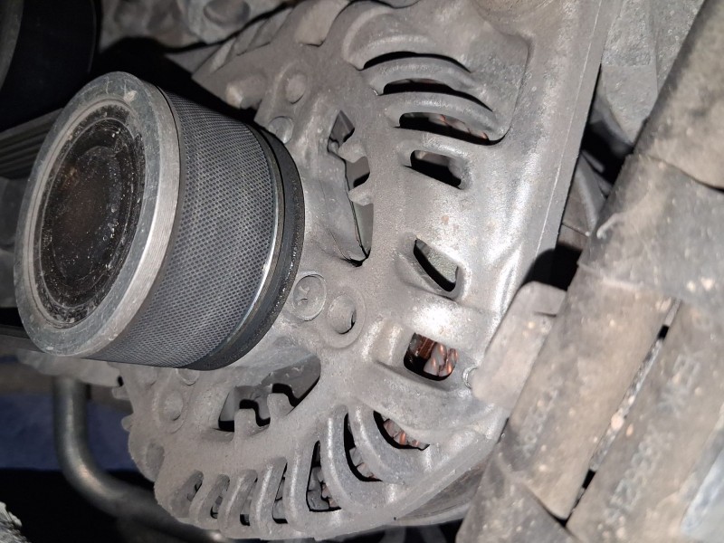 Recambio de alternador para fiat scudo furgoneta 1.5 multijet 120 (506) referencia OEM IAM 9827171980 6001080020 
