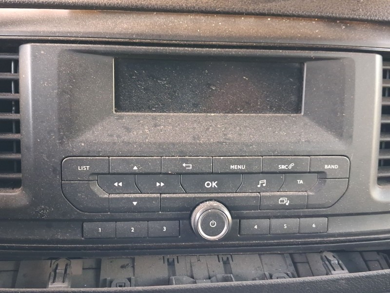 Recambio de sistema audio / radio para fiat scudo furgoneta 1.5 multijet 120 (506) referencia OEM IAM   