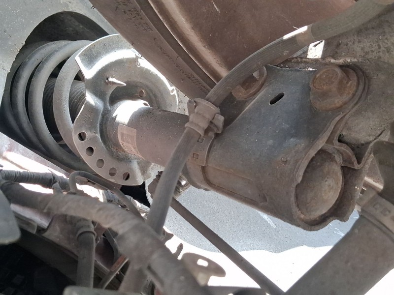 Recambio de amortiguador delantero izquierdo para ford s-max (cj, wa6) 2.0 tdci referencia OEM IAM 1877509  