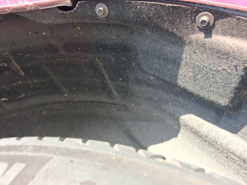 Recambio de plastico pase rueda tras. izq. para ford s-max (cj, wa6) 2.0 tdci referencia OEM IAM 1941075  