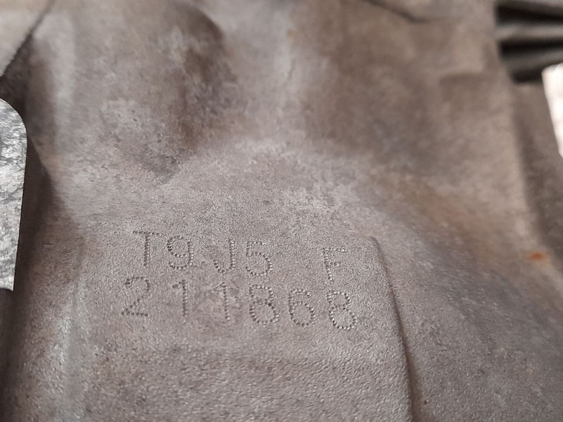 Recambio de caja cambios para kia venga basic referencia OEM IAM T9J5F 211868 5VELOCIDADES