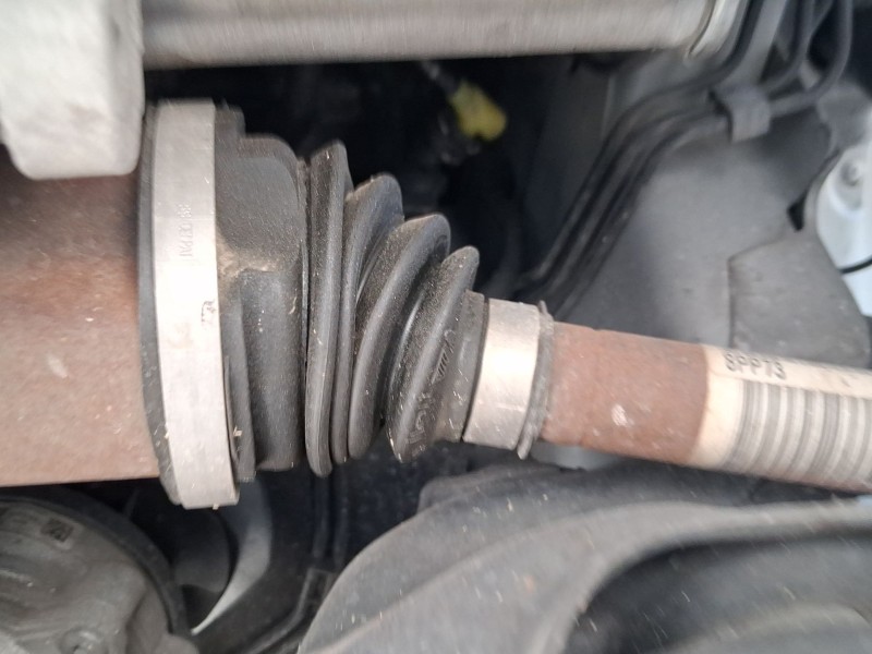 Recambio de transmision delantera izquierda para peugeot 2008 i (cu_) 1.2 thp 110 / puretech 110 referencia OEM IAM 1613732480 1