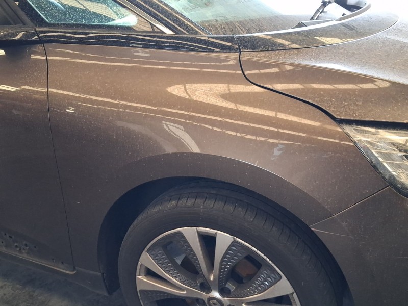 Recambio de aleta delantera derecha para renault grand scénic iv (r9_) 1.2 tce 130 referencia OEM IAM 631001130R  