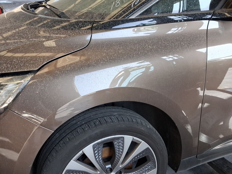 Recambio de aleta delantera izquierda para renault grand scénic iv (r9_) 1.2 tce 130 referencia OEM IAM 631018396R  