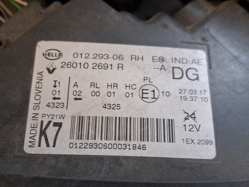 Recambio de faro derecho para renault grand scénic iv (r9_) 1.2 tce 130 referencia OEM IAM 260105116R  