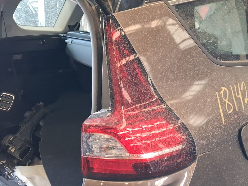 Recambio de piloto trasero derecho exterior para renault grand scénic iv (r9_) 1.2 tce 130 referencia OEM IAM 265503413R  