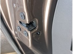 CERRADURA PUERTA TRASERA IZQUIERDA 825037601R 