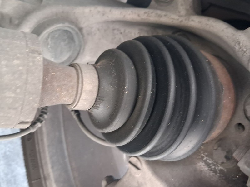 Recambio de transmision delantera izquierda para renault grand scénic iv (r9_) 1.2 tce 130 referencia OEM IAM 391018515R  
