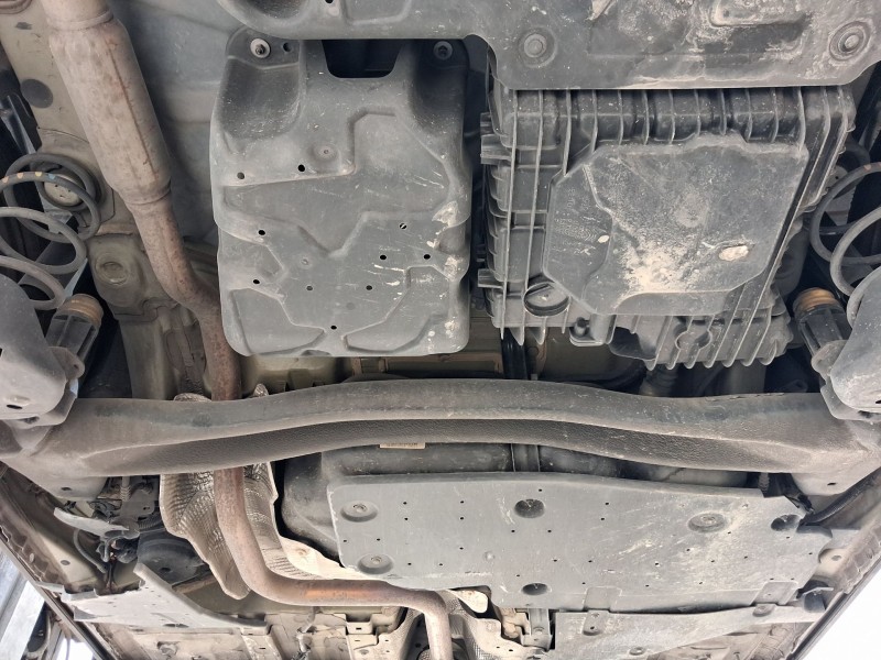 Recambio de puente trasero para peugeot 3008 ii suv (mc_, mr_, mj_, m4_) 1.5 bluehdi 130 referencia OEM IAM 9833974980  