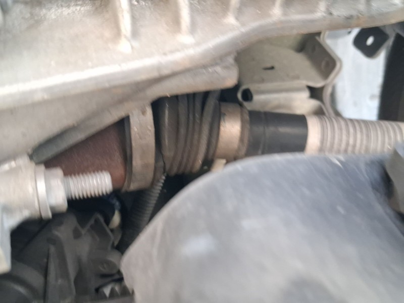 Recambio de transmision delantera izquierda para peugeot 3008 ii suv (mc_, mr_, mj_, m4_) 1.5 bluehdi 130 referencia OEM IAM 981