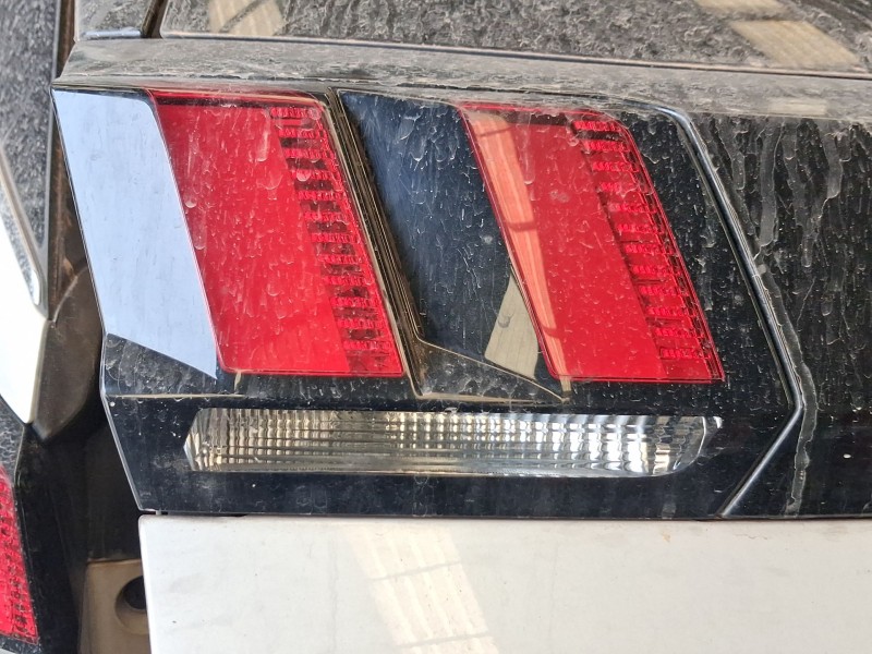 Recambio de piloto trasero izquierdo interior para peugeot 3008 ii suv (mc_, mr_, mj_, m4_) 1.5 bluehdi 130 referencia OEM IAM 9