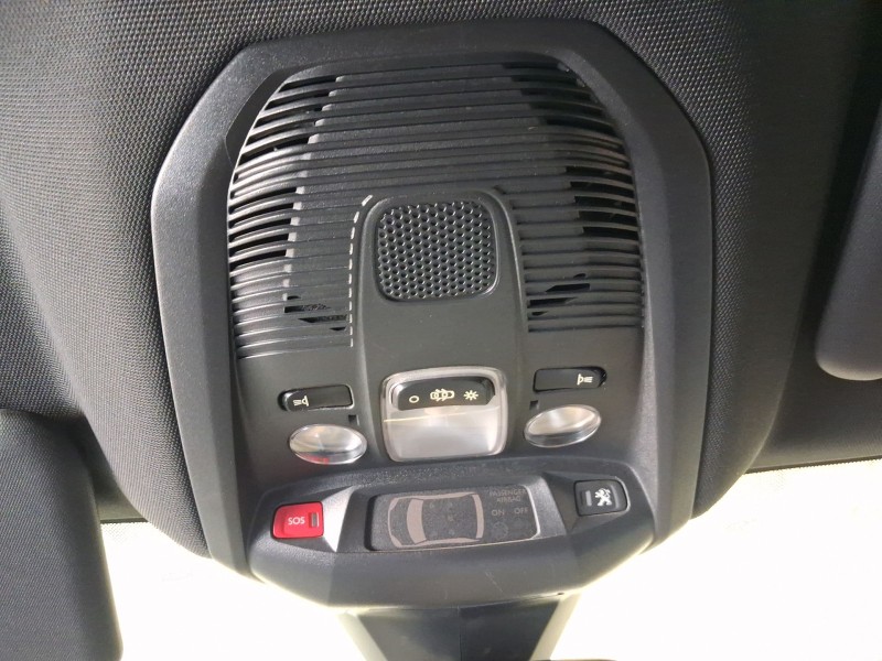 Recambio de luz interior para peugeot 3008 ii suv (mc_, mr_, mj_, m4_) 1.5 bluehdi 130 referencia OEM IAM 96781446ZD  