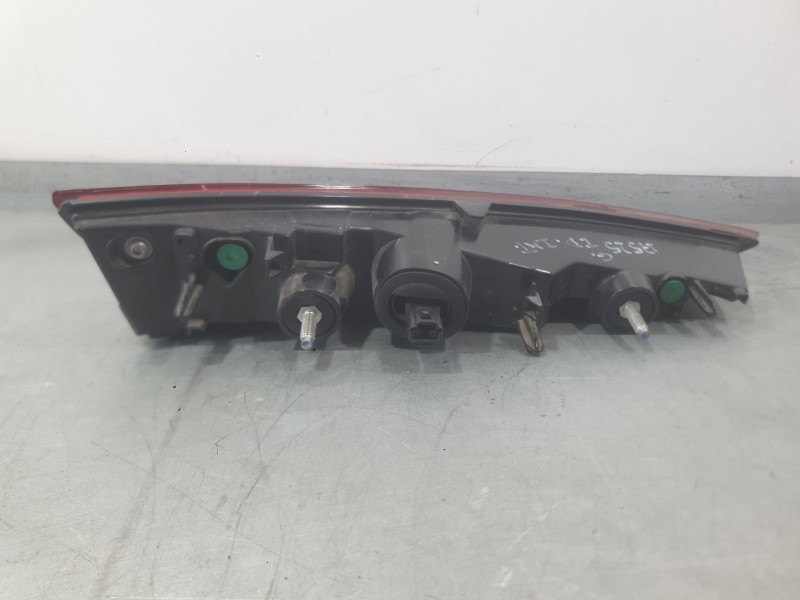 Recambio de piloto trasero derecho interior para renault captur ii (hf_) tce 100 (hfmt) referencia OEM IAM 265501234R LED 