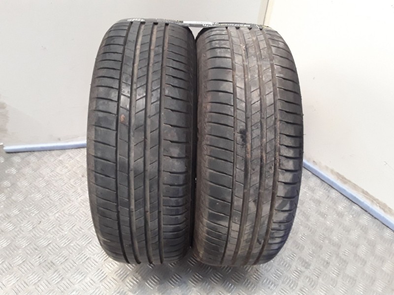 Recambio de neumatico pareja para neumaticos reutilizados - referencia OEM IAM 205601692H BRIDGESTONE 205/60/16/92H