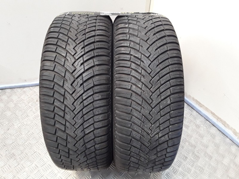 Recambio de neumatico pareja para neumaticos reutilizados - referencia OEM IAM 205551694V PIRELLI 205/55/16/94V