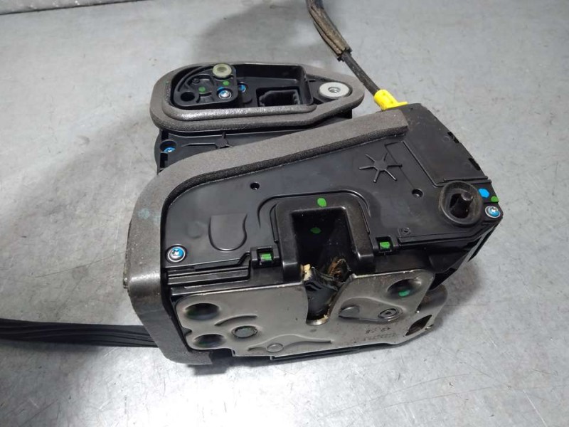 Recambio de cerradura puerta trasera izquierda para opel astra k lim. 5türig selective start/stop referencia OEM IAM 915C3039073