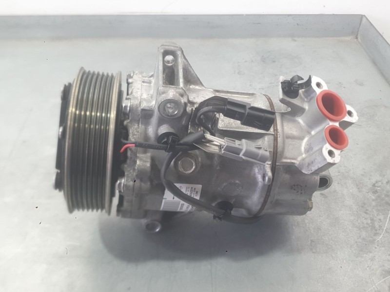 Recambio de compresor aire acondicionado para renault captur ii (hf_) tce 100 (hfmt) referencia OEM IAM 926005450R  