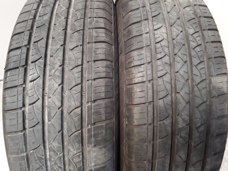 Recambio de neumatico pareja para neumaticos reutilizados - referencia OEM IAM 215651799H WINDFORCE 215/65/17/99H
