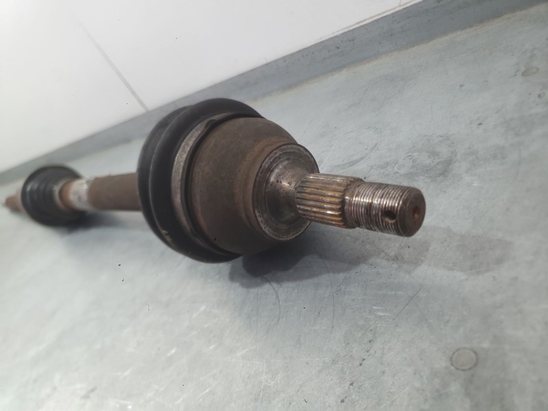 Recambio de transmision delantera derecha para peugeot 5008 (0u_, 0e_) 1.6 bluehdi 115 referencia OEM IAM 3273QK  