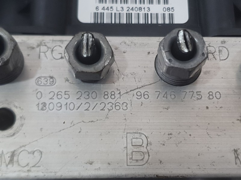 Recambio de abs para peugeot 5008 (0u_, 0e_) 1.6 bluehdi 115 referencia OEM IAM 1607510380  