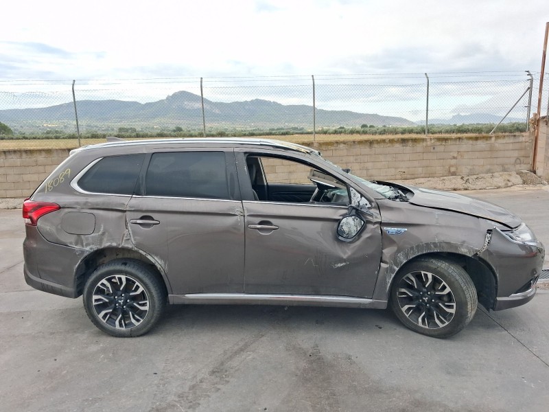 mitsubishi outlander iii (gg_w, gf_w, zj, zl, zk) del año 2018