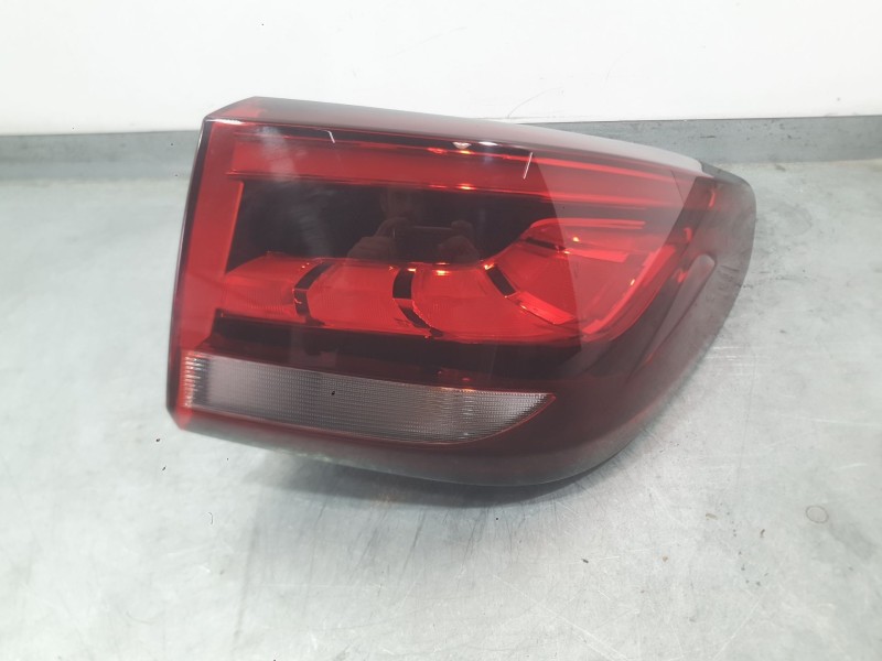 Recambio de piloto trasero derecho exterior para mg zs suv (azs1) 1.0 t-gdi referencia OEM IAM 10571682 LED 