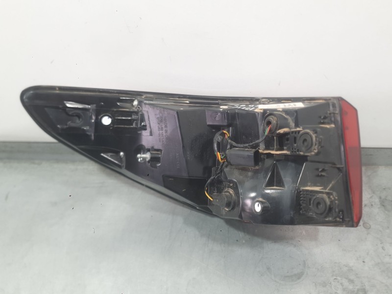 Recambio de piloto trasero derecho exterior para mg zs suv (azs1) 1.0 t-gdi referencia OEM IAM 10571682 LED 
