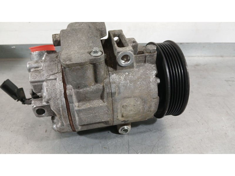 Recambio de compresor aire acondicionado para seat ibiza iv sc (6j1, 6p5) 1.9 tdi referencia OEM IAM 6Q0820808F  