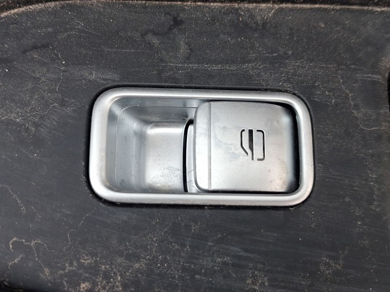 Recambio de mando elevalunas delantero derecho para omoda omoda 5 omoda 5 hev referencia OEM IAM 808000851AA  
