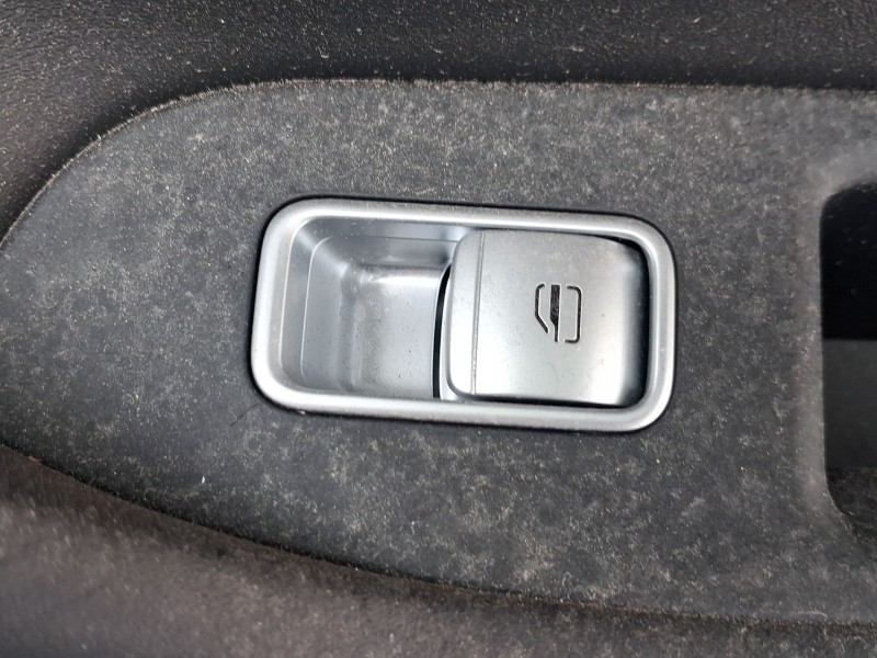 Recambio de mando elevalunas trasero derecho para omoda omoda 5 omoda 5 hev referencia OEM IAM 808000851AA  