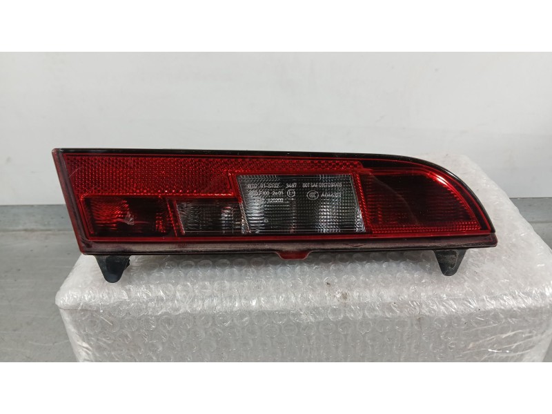 Recambio de piloto trasero derecho paragolpes para bmw i3 (i01) electric referencia OEM IAM 63217304044  