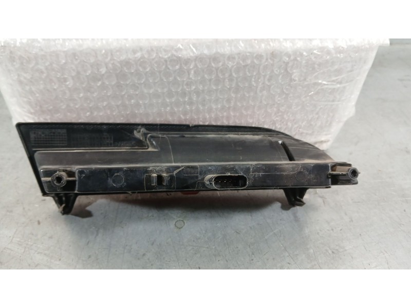 Recambio de piloto trasero izquierdo paragolpes para bmw i3 (i01) electric referencia OEM IAM 63217304043  