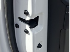 CERRADURA PUERTA DELANTERA IZQUIERDA 554001265AA 