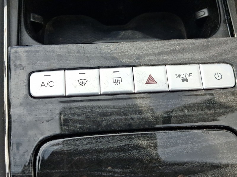 Recambio de mando climatizador para omoda omoda 5 omoda 5 hev referencia OEM IAM   