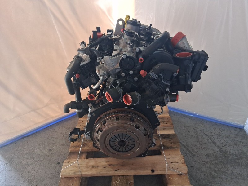 Recambio de motor completo para volkswagen polo vi (aw1, bz1, ae1, bz3) 1.0 tsi referencia OEM IAM DKLA 04C100098K 