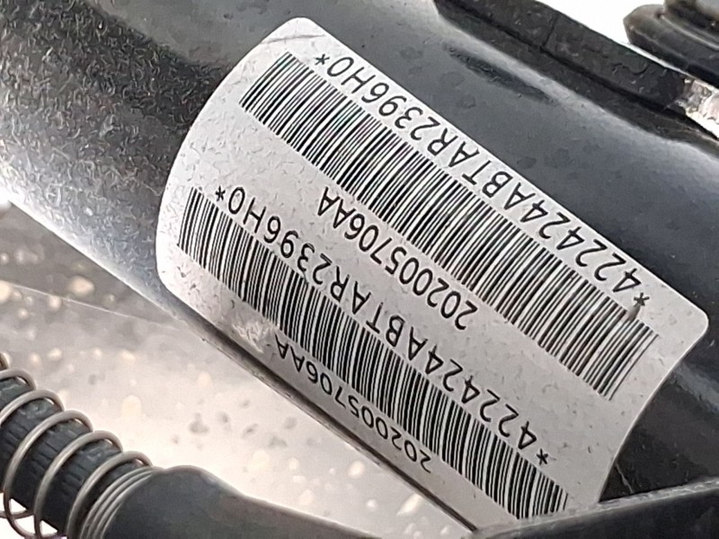 Recambio de amortiguador delantero derecho para omoda omoda 5 omoda 5 hev referencia OEM IAM 202000958AA  