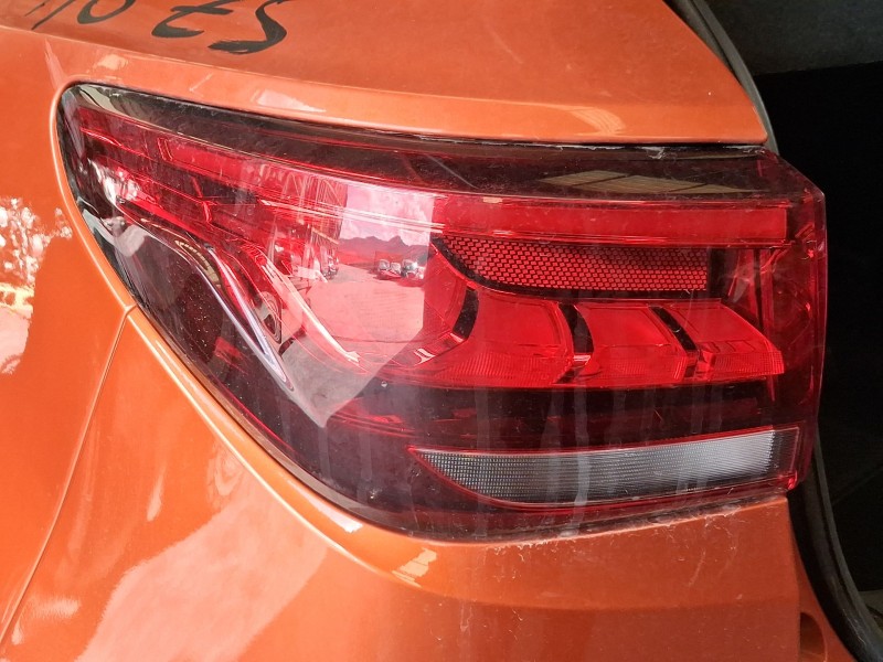 Recambio de piloto trasero izquierdo exterior para mg zs suv (azs1) 1.5 vti referencia OEM IAM 10293791  