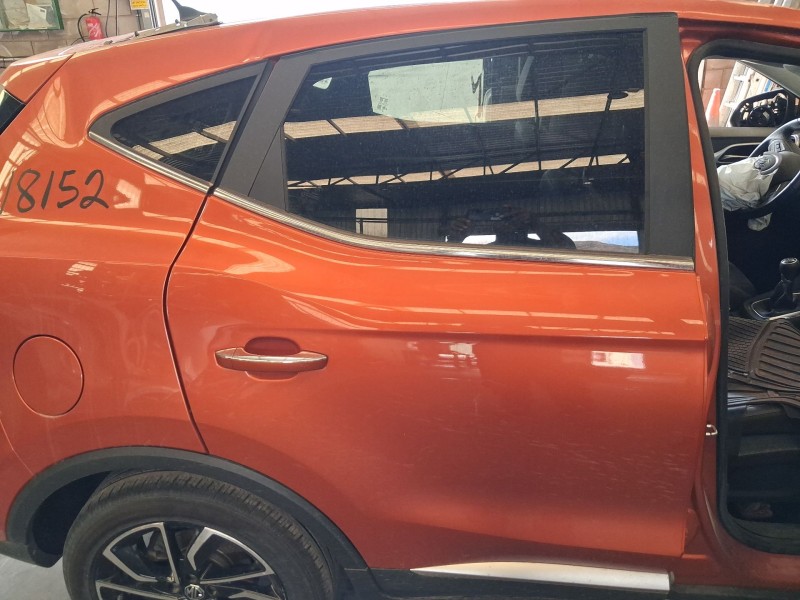Recambio de puerta trasera derecha para mg zs suv (azs1) 1.5 vti referencia OEM IAM 10316504SEPP  