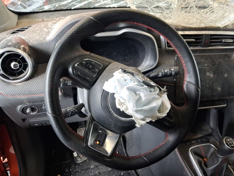 Recambio de volante para mg zs suv (azs1) 1.5 vti referencia OEM IAM   