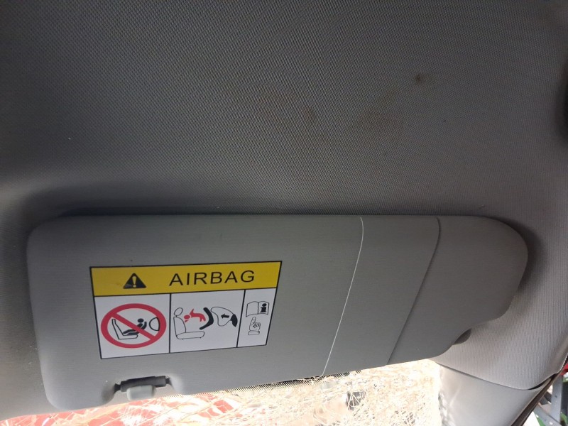 Recambio de parasol derecho para mg zs suv (azs1) 1.5 vti referencia OEM IAM 10524502ASA  