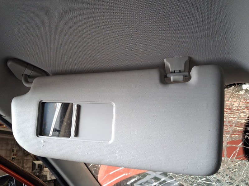 Recambio de parasol izquierdo para mg zs suv (azs1) 1.5 vti referencia OEM IAM 10524501ASA  
