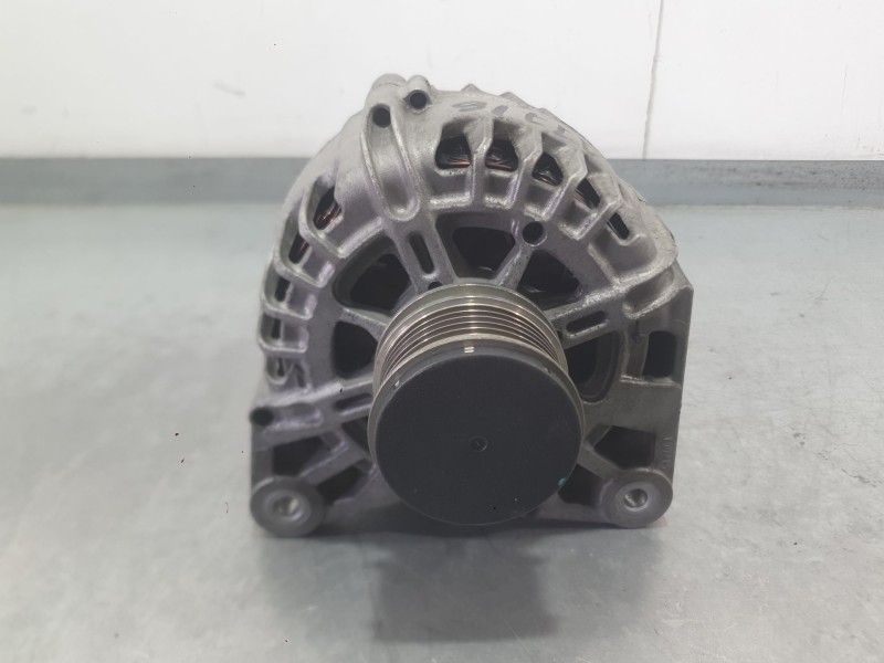Recambio de alternador para renault captur i (j5_, h5_) 1.5 dci 90 referencia OEM IAM 231003015R 231008918R 
