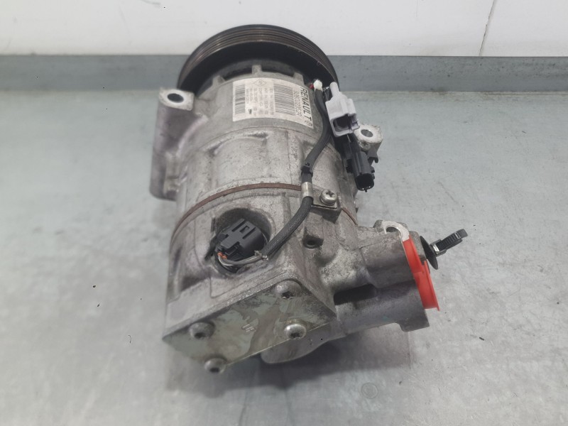 Recambio de compresor aire acondicionado para renault captur i (j5_, h5_) 1.5 dci 90 referencia OEM IAM 926002352R 926008468R 